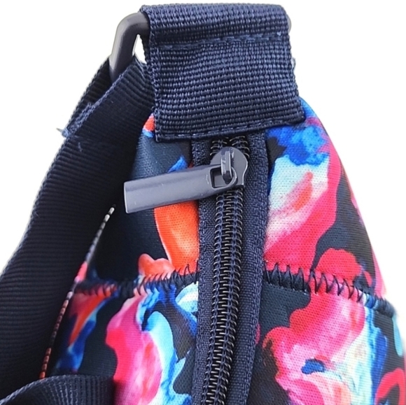 NWT MyTagalongs Neoprene Lunch Tote Crossbody Bag Absract Floral Zipper Closure - Picture 5 of 10
